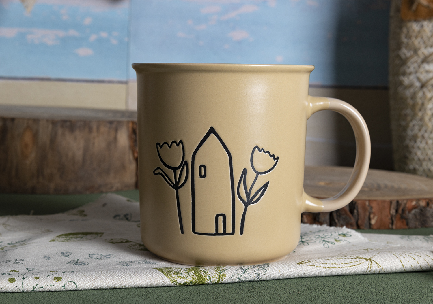 CHANGSHA HAPPY GO Easter Bunny and Floral Sketch Ceramic Mug Set – Pastel Coffee Cups and Bowls with Gift Packaging|happygodinnerware.com