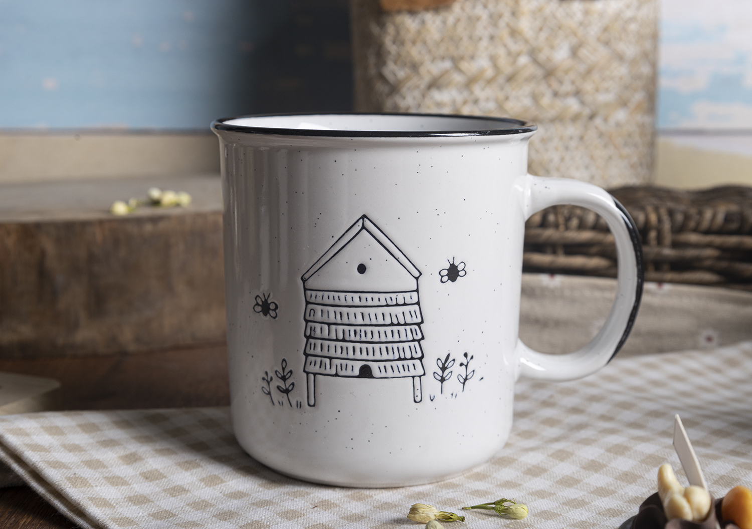 CHANGSHA HAPPY GO Farmhouse Sketch Ceramic Mug and Bowl Set – Black Rim Enamel-Style Cups with Country Animal & Barn Designs|happygodinnerware.com