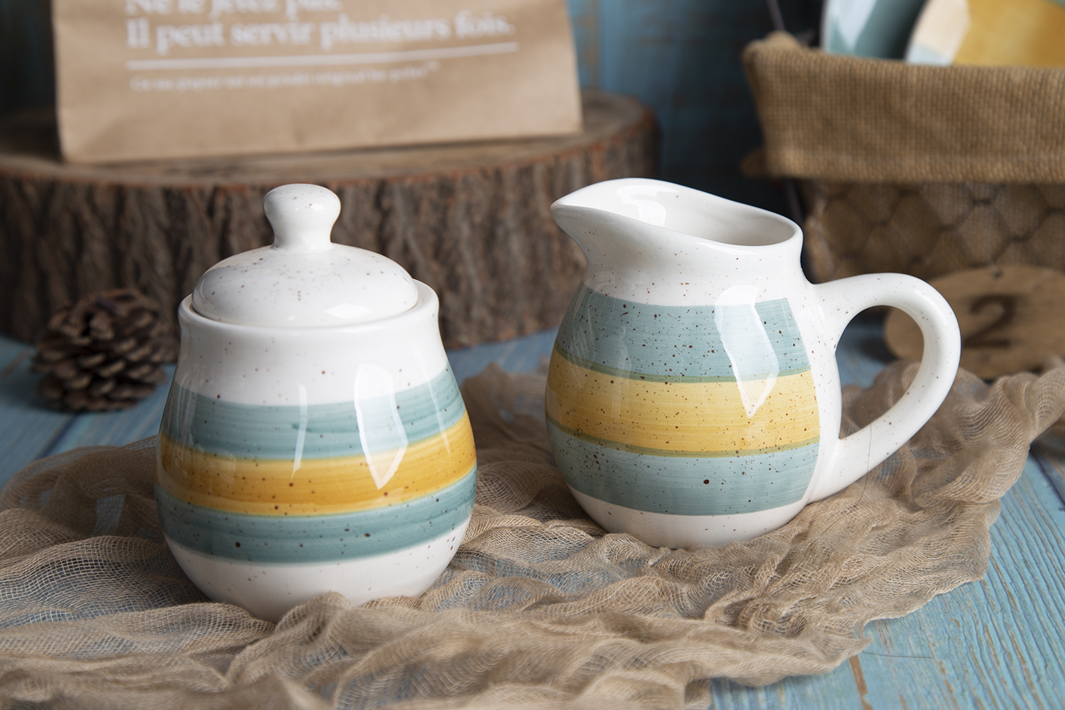 CHANGSHA HAPPY GO Hand-painted Stoneware Dinnerware Set with Pastel Stripes |Dopamine Series Ceramics|happygodinnerware.com