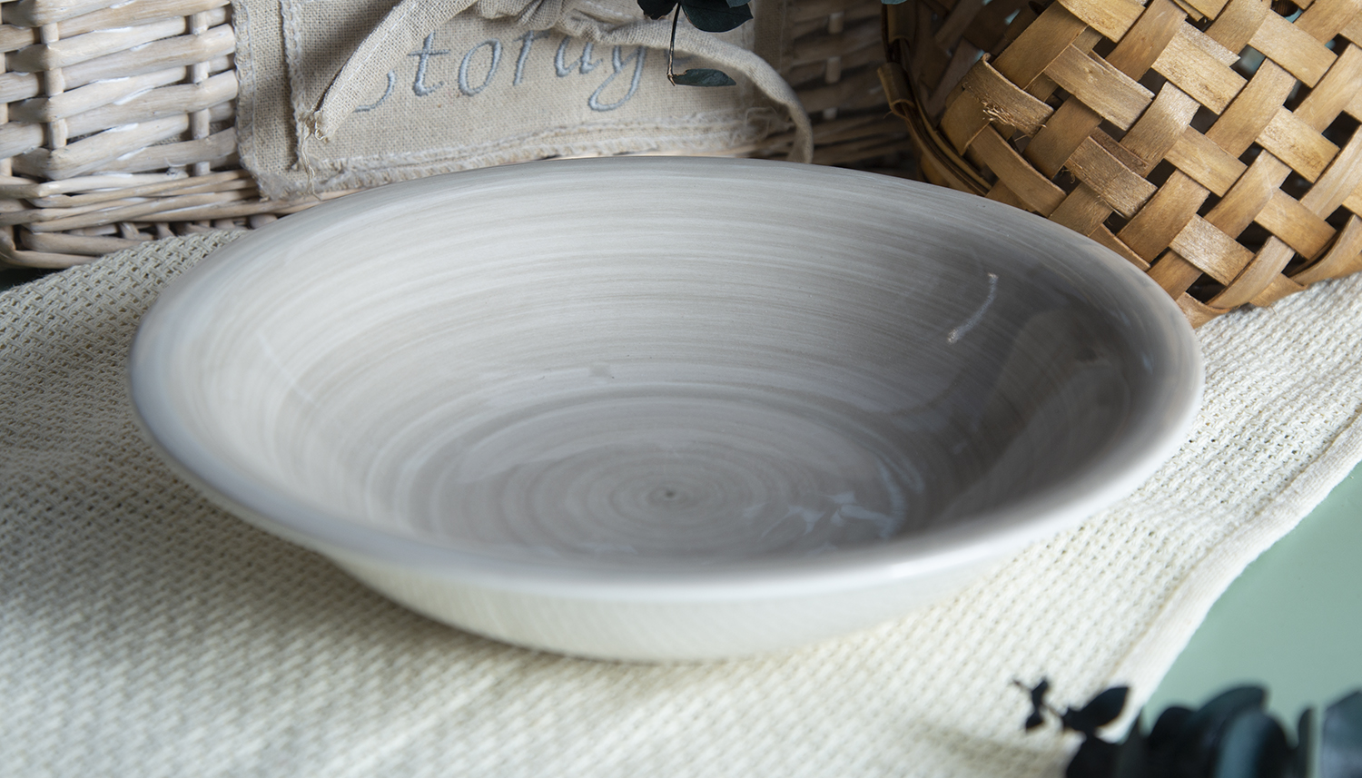 CHANGSHA HAPPY GO Hand Painted Collection Ceramic Tableware|happygodinnerware.com