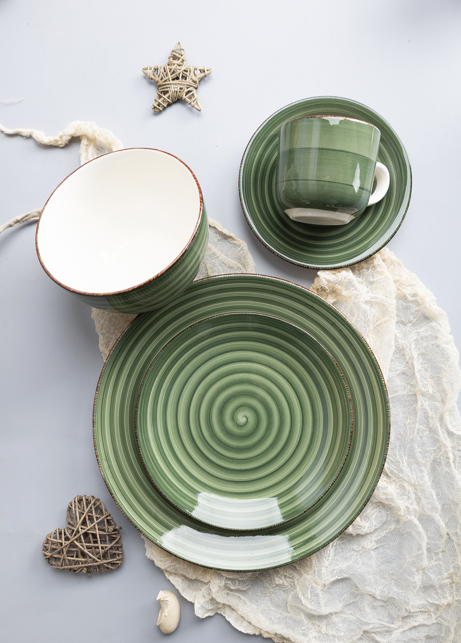 CHANGSHA HAPPY GO Fresh Color Striped Handpainted Fine Earthenware Dinnerware Set with Soft Pastel Tones and Minimalist Design |happygodinnerware.com