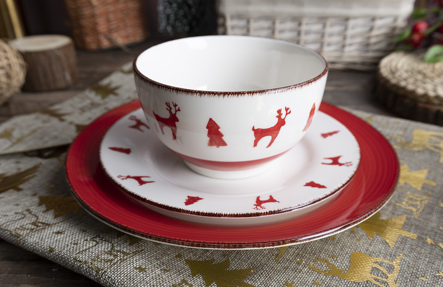 CHANGSHA HAPPY GO Autumn Inspired Orange Tone Handpainted Fine Earthenware Dinnerware Set with Bold Stripes and Natural Texture  |happygodinnerware.com