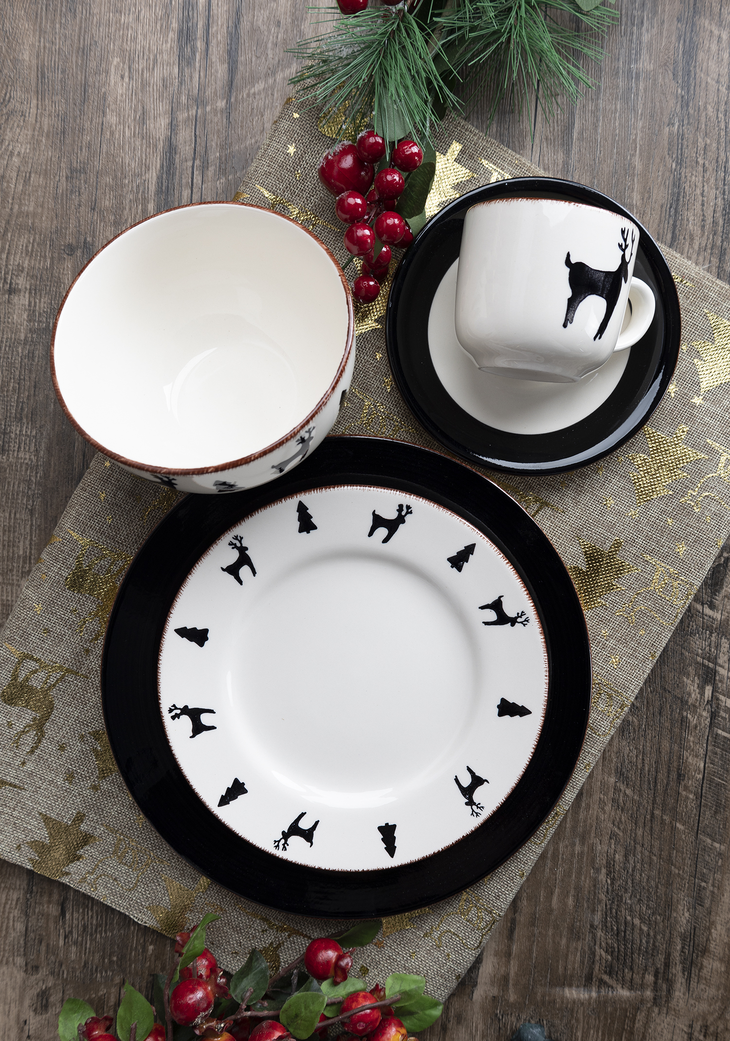 CHANGSHA HAPPY GO Autumn Inspired Orange Tone Handpainted Fine Earthenware Dinnerware Set with Bold Stripes and Natural Texture  |happygodinnerware.com