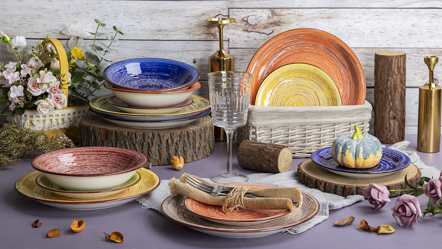 CHANGSHA HAPPY GO Colorful Gradient Handpainted Fine Earthenware Dinnerware Set with Elegant Brush Strokes and Layered Colors  |happygodinnerware.com