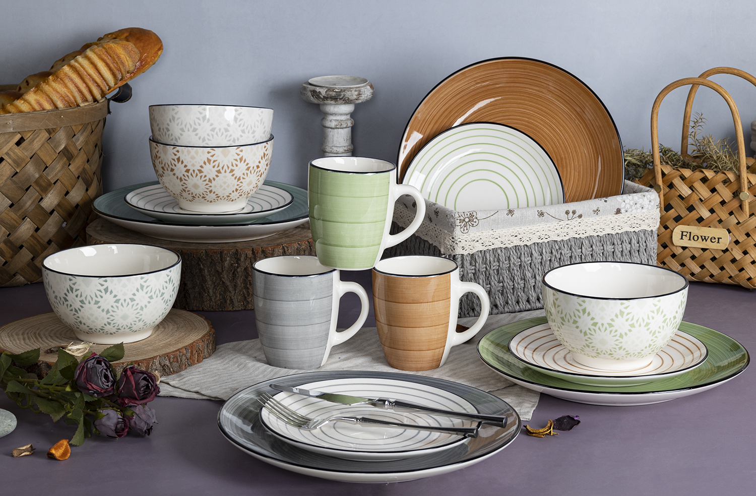 CHANGSHA HAPPY GO Fine Earthware Dinnerware Set with Speckled Finish and Hand-Painted Minimalist Floral Patterns  |happygodinnerware.com