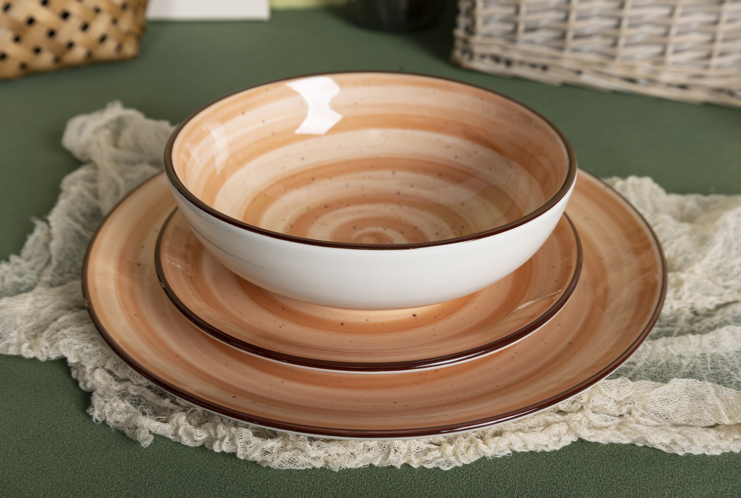 CHANGSHA HAPPY GO Fine Earthware Dinnerware Set with Sweet Pastel Gradient Hand-Painted Lines and Gentle Color Transitions  |happygodinnerware.com