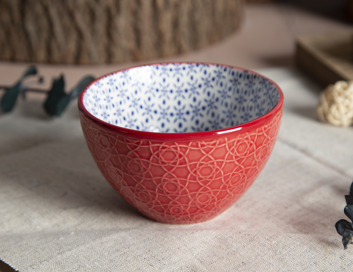 CHANGSHA HAPPY GO Rose Pattern Embossed Stoneware Bowls with Color Glaze and Floral Print | happygodinnerware.com
