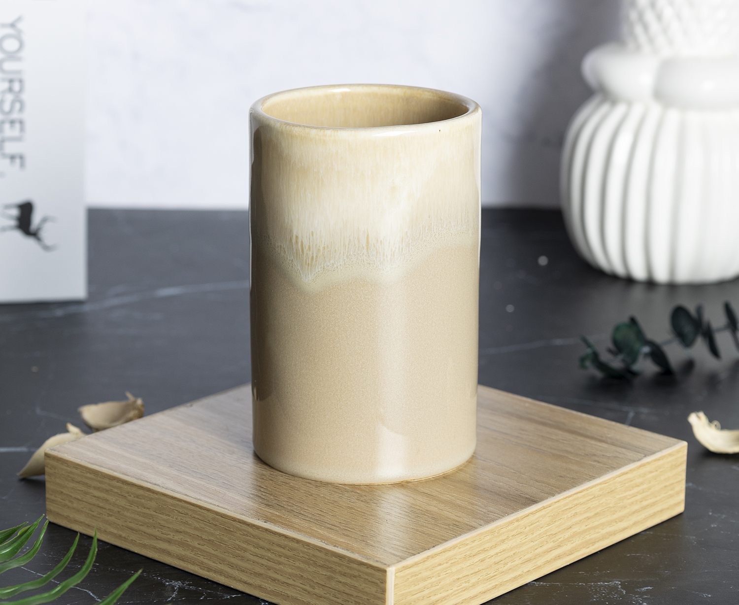 CHANGSHA HAPPY GO Light Beige Reactive Glaze Stoneware Bathroom Set – 7-Piece Rustic Ceramic Accessory Kit with Soap Dispenser and Canister |happygodinnerware.com