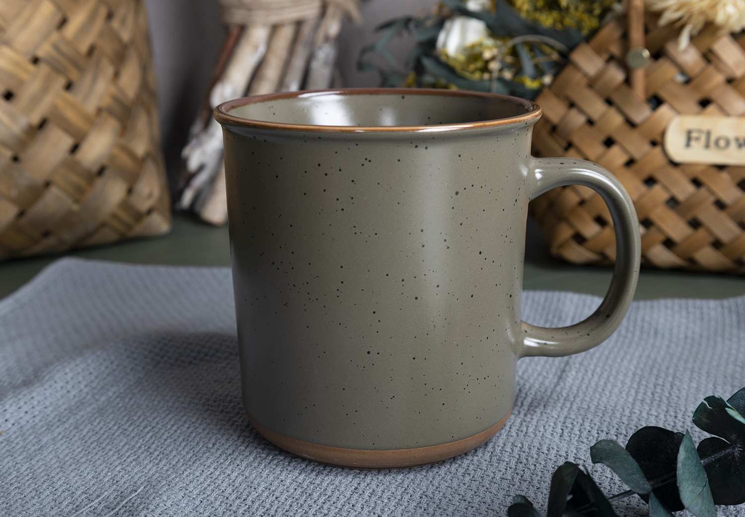 ​CHANGSHA HAPPY GO Vintage Rustic Reactive Glaze Stoneware Mug and Bowl Set with Natural Earth Tone Finish |Dopamine Series Ceramics  |happygodinnerware.com