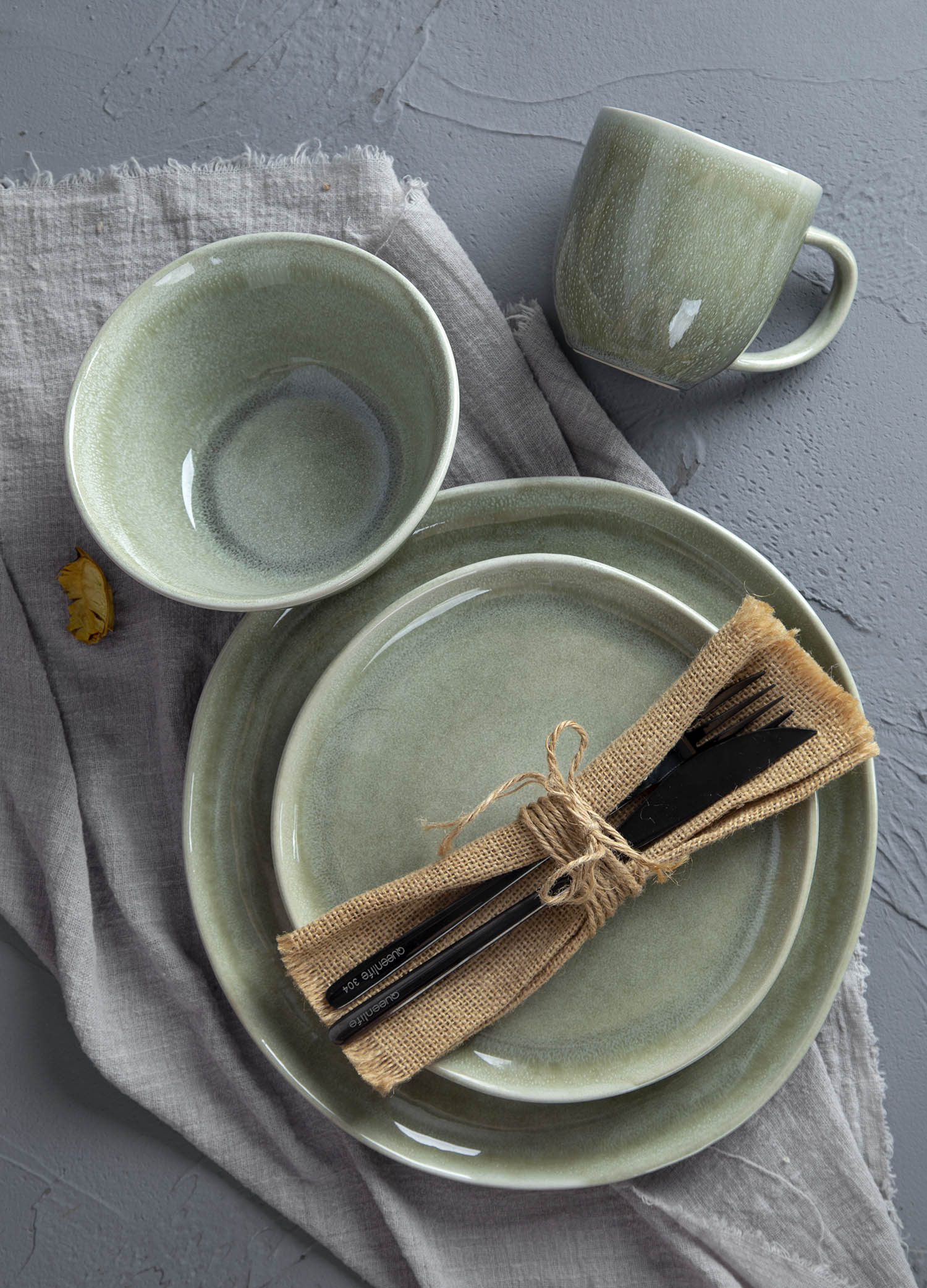 CHANGSHA HAPPY GO Rustic Horizon – Reactive Glaze Stoneware Collection | happygodinnerware.com