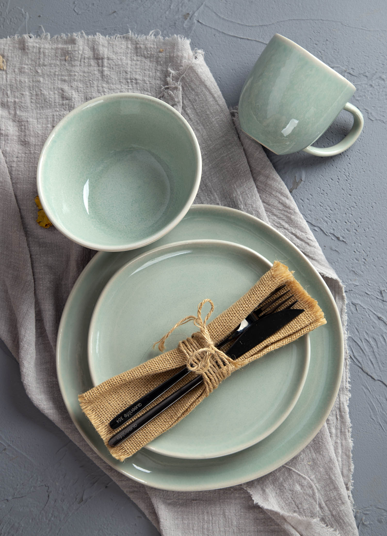 CHANGSHA HAPPY GO Rustic Horizon – Reactive Glaze Stoneware Collection | happygodinnerware.com