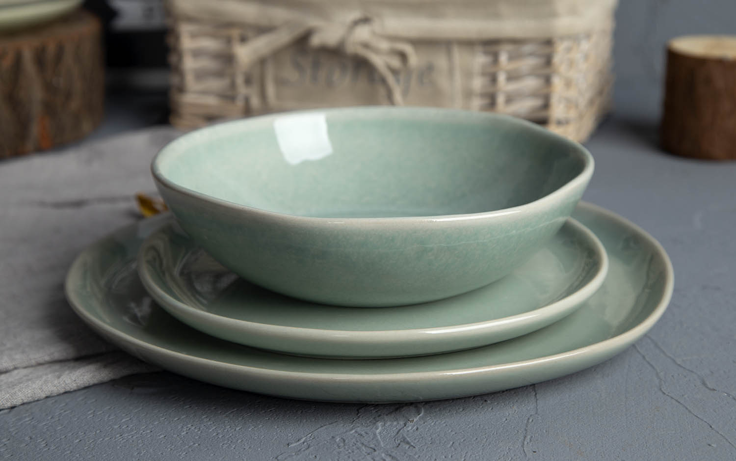 CHANGSHA HAPPY GO Rustic Horizon – Reactive Glaze Stoneware Collection | happygodinnerware.com