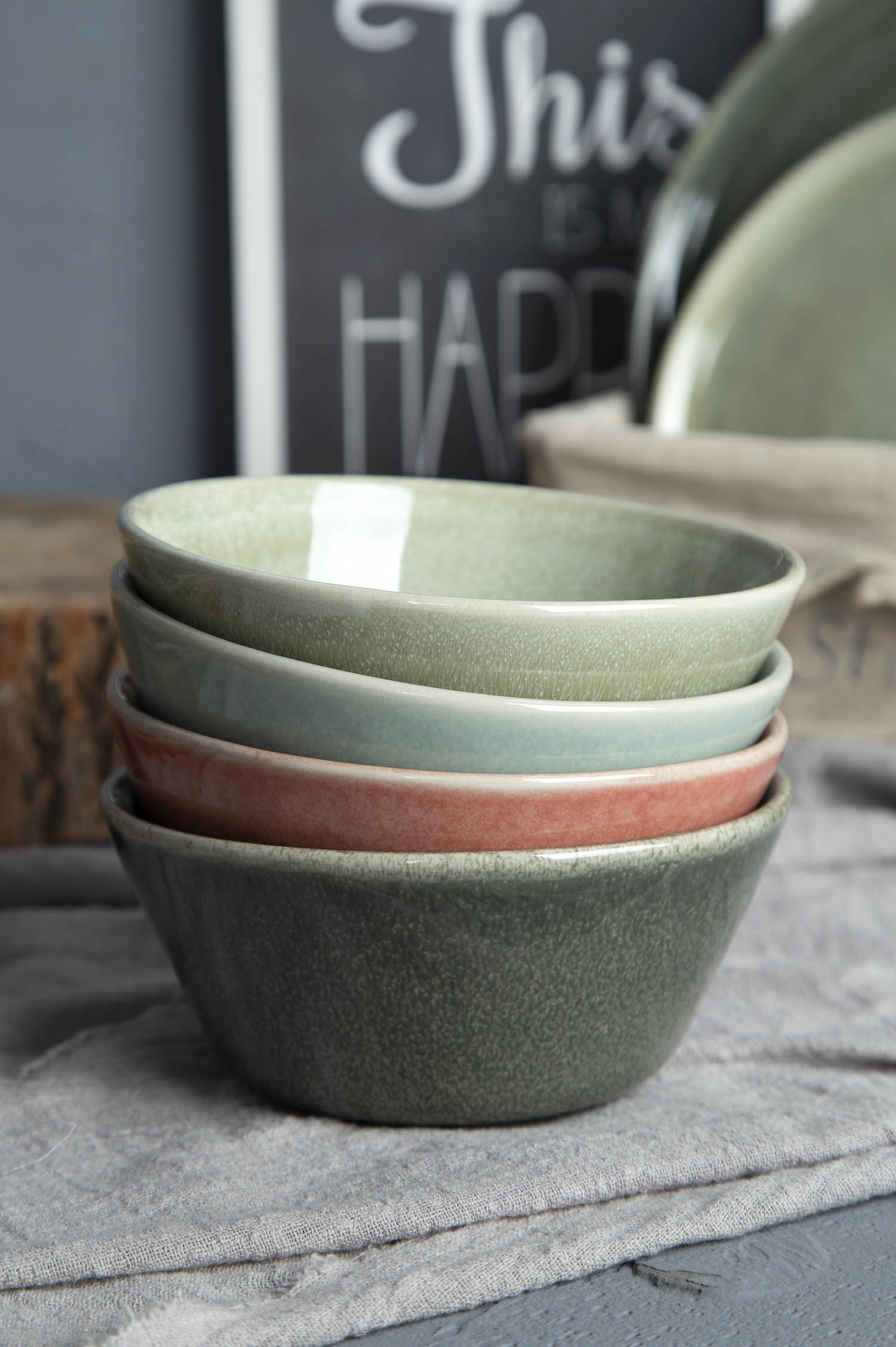 CHANGSHA HAPPY GO Rustic Horizon – Reactive Glaze Stoneware Collection | happygodinnerware.com