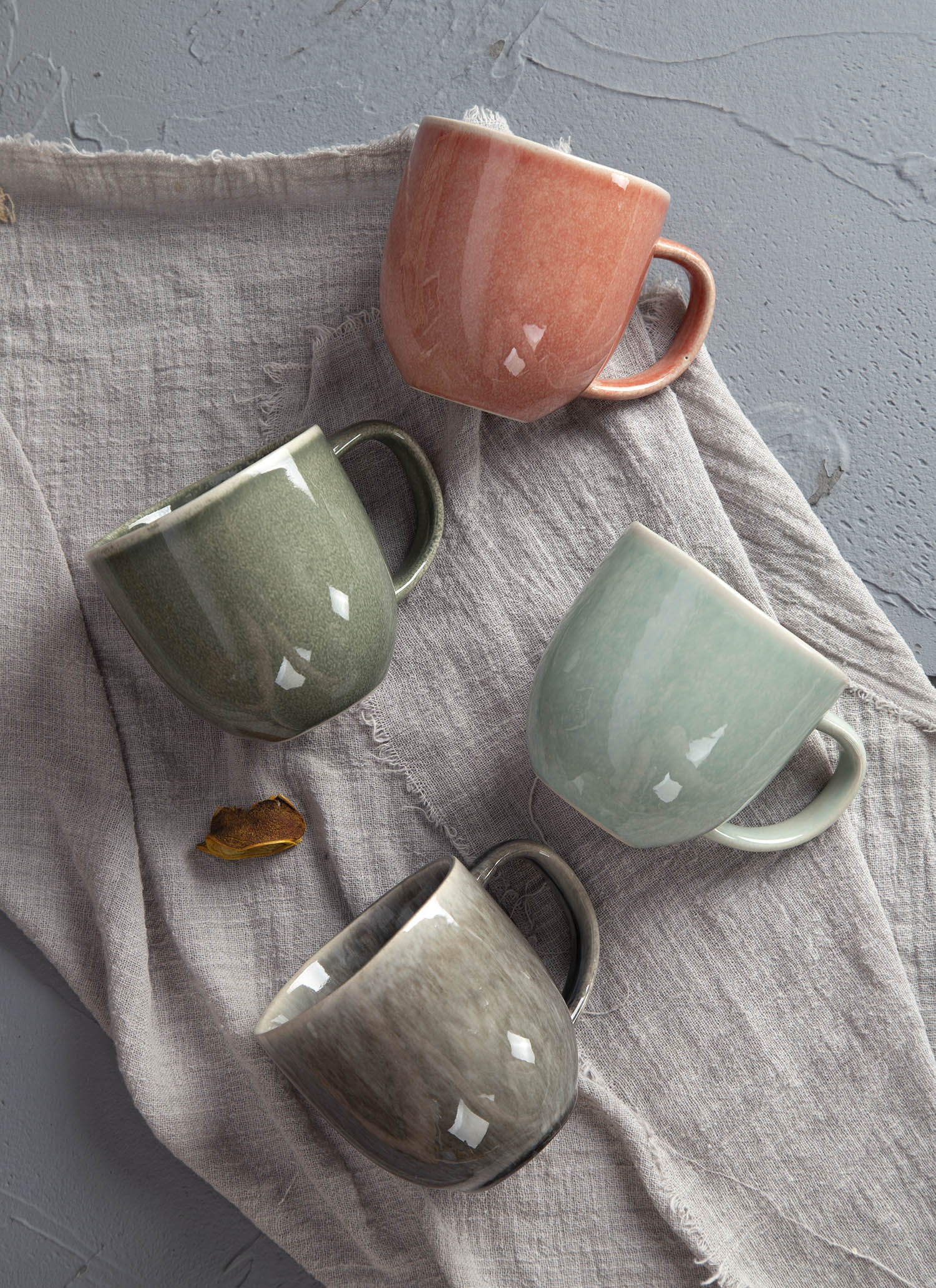 CHANGSHA HAPPY GO Rustic Horizon – Reactive Glaze Stoneware Collection | happygodinnerware.com