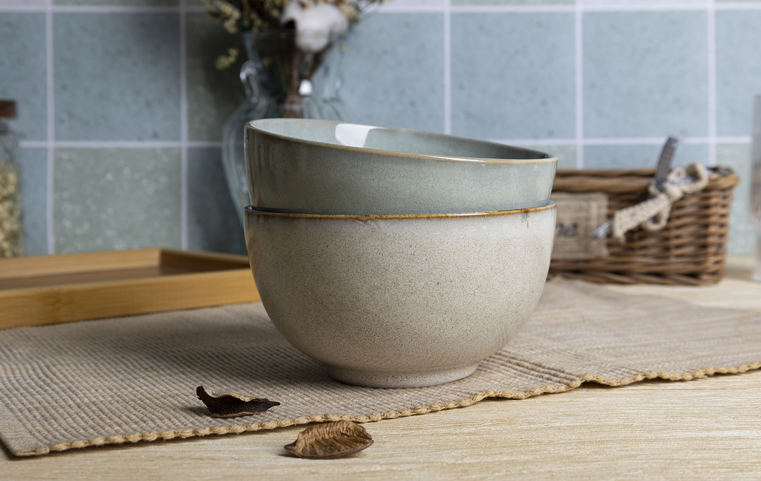 CHANGSHA HAPPY GO Soft Green Reactive Glaze Stoneware Set – Nordic Countryside Style | happygodinnerware.com