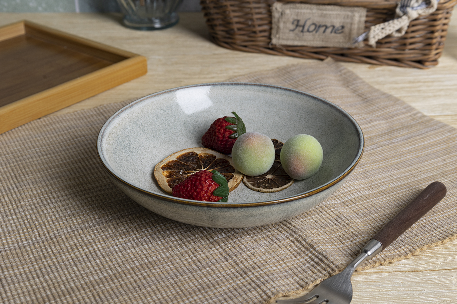 CHANGSHA HAPPY GO Soft Green Reactive Glaze Stoneware Set – Nordic Countryside Style | happygodinnerware.com