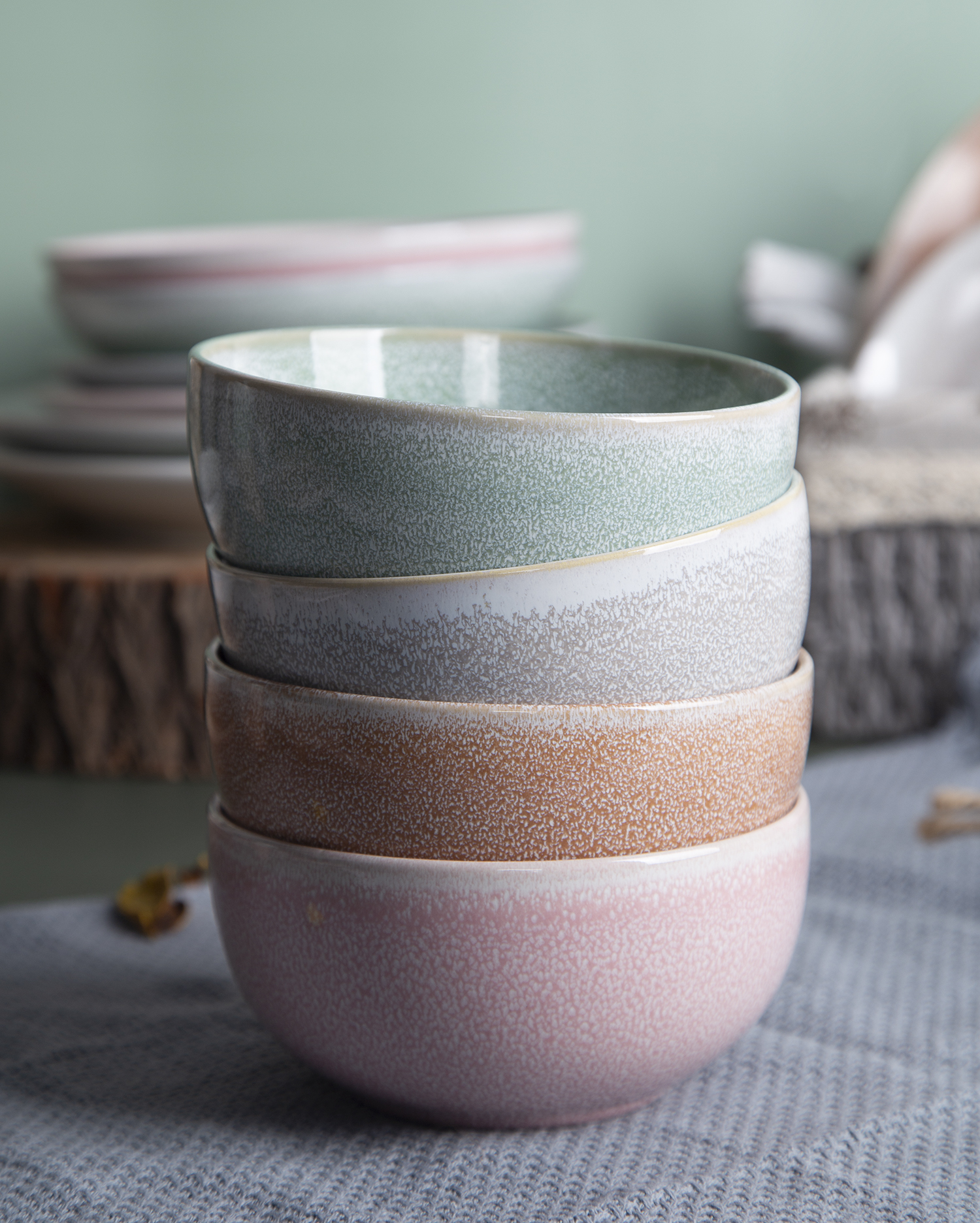 CHANGSHA HAPPY GO Color Gradient Reactive Glaze Stoneware Dinnerware Set |Dopamine Series Ceramics|happygodinnerware.com