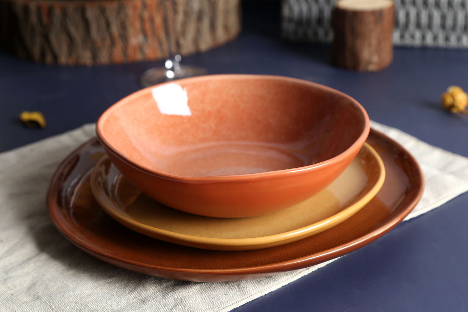 CHANGSHA HAPPY GO Warm Tone Matte Reactive Glaze Stoneware Dinnerware Set |Dopamine Series Ceramics|happygodinnerware.com