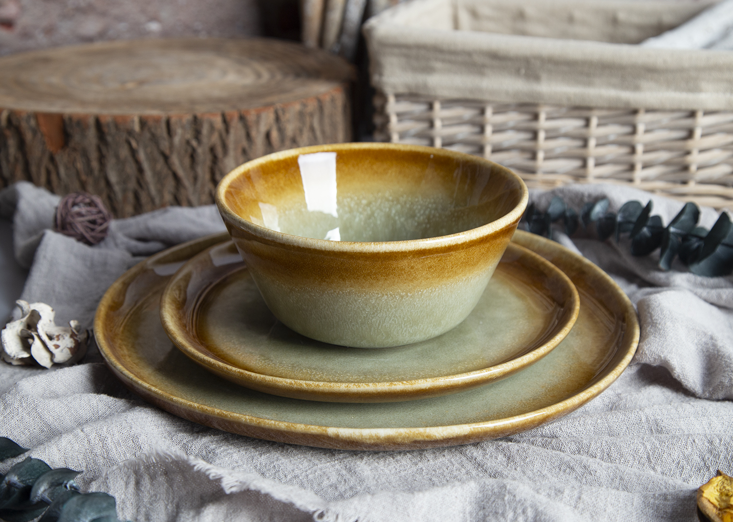CHANGSHA HAPPY GO Four-Color Reactive Glaze Stoneware Collection |happygodinnerware.com