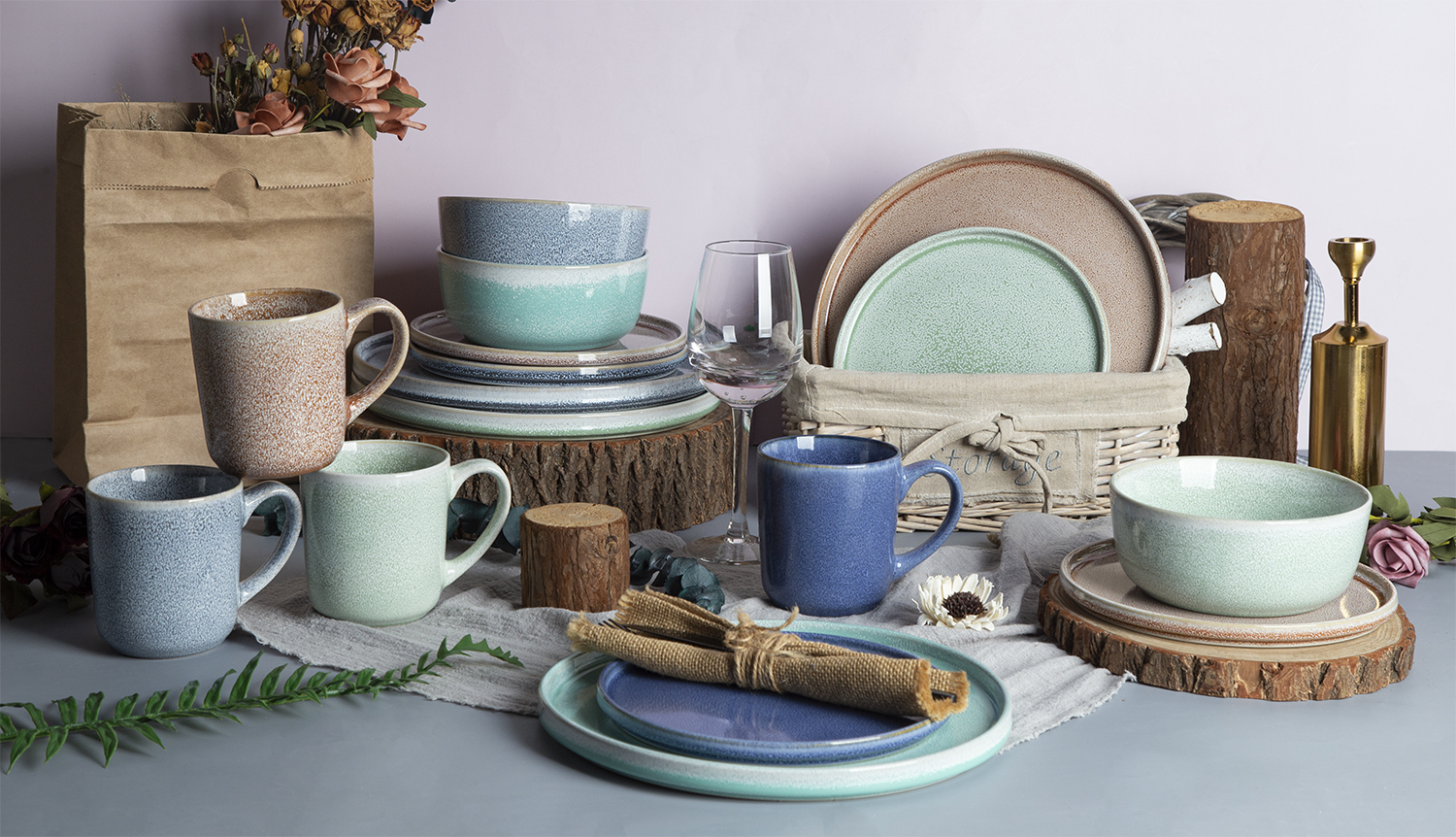 CHANGSHA HAPPY GO Pastel Speckle Reactive Stoneware |happygodinnerware.com