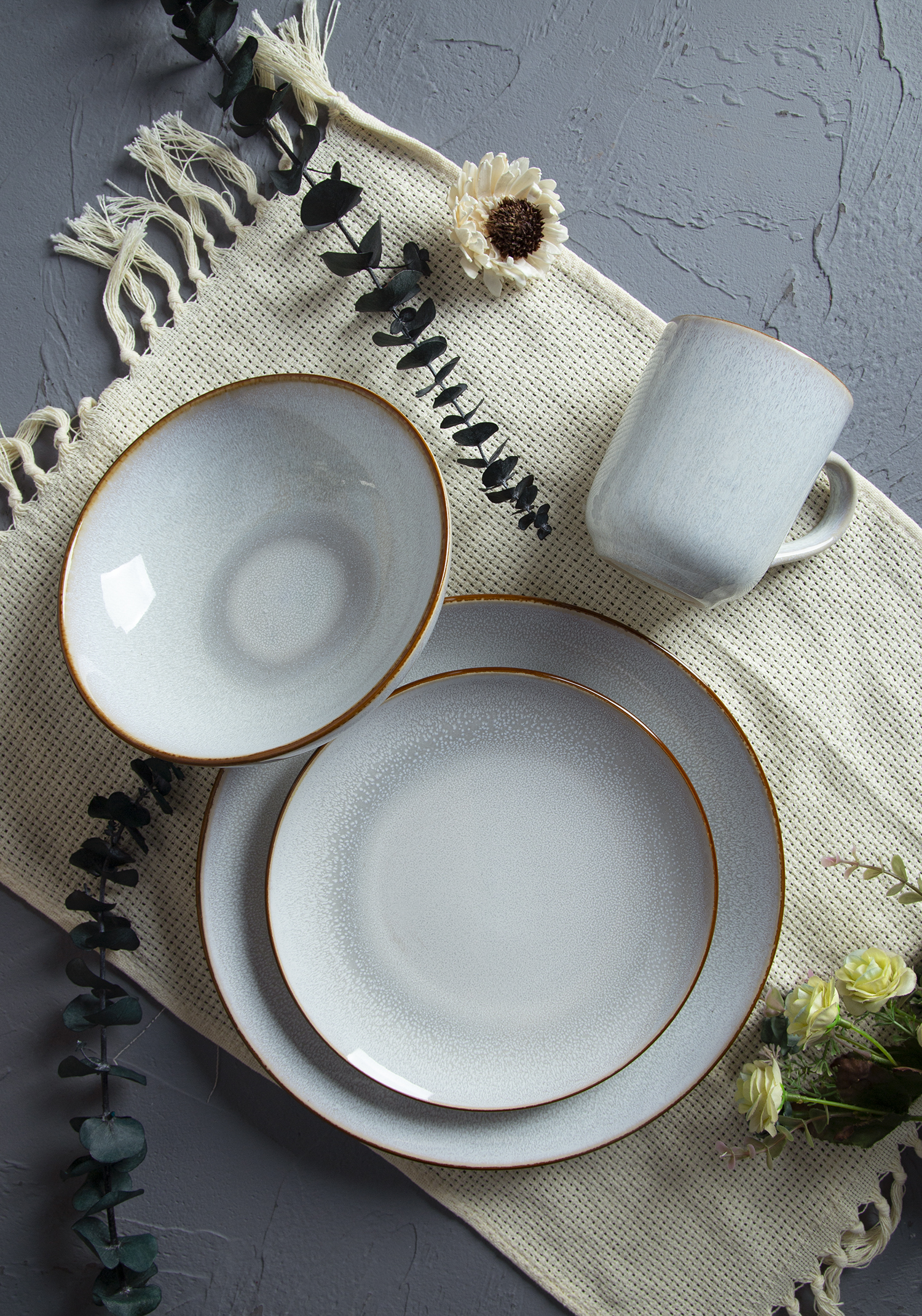 CHANGSHA HAPPY GO Smoky Grey Brown-Rim Reactive Stoneware Set |happygodinnerware.com