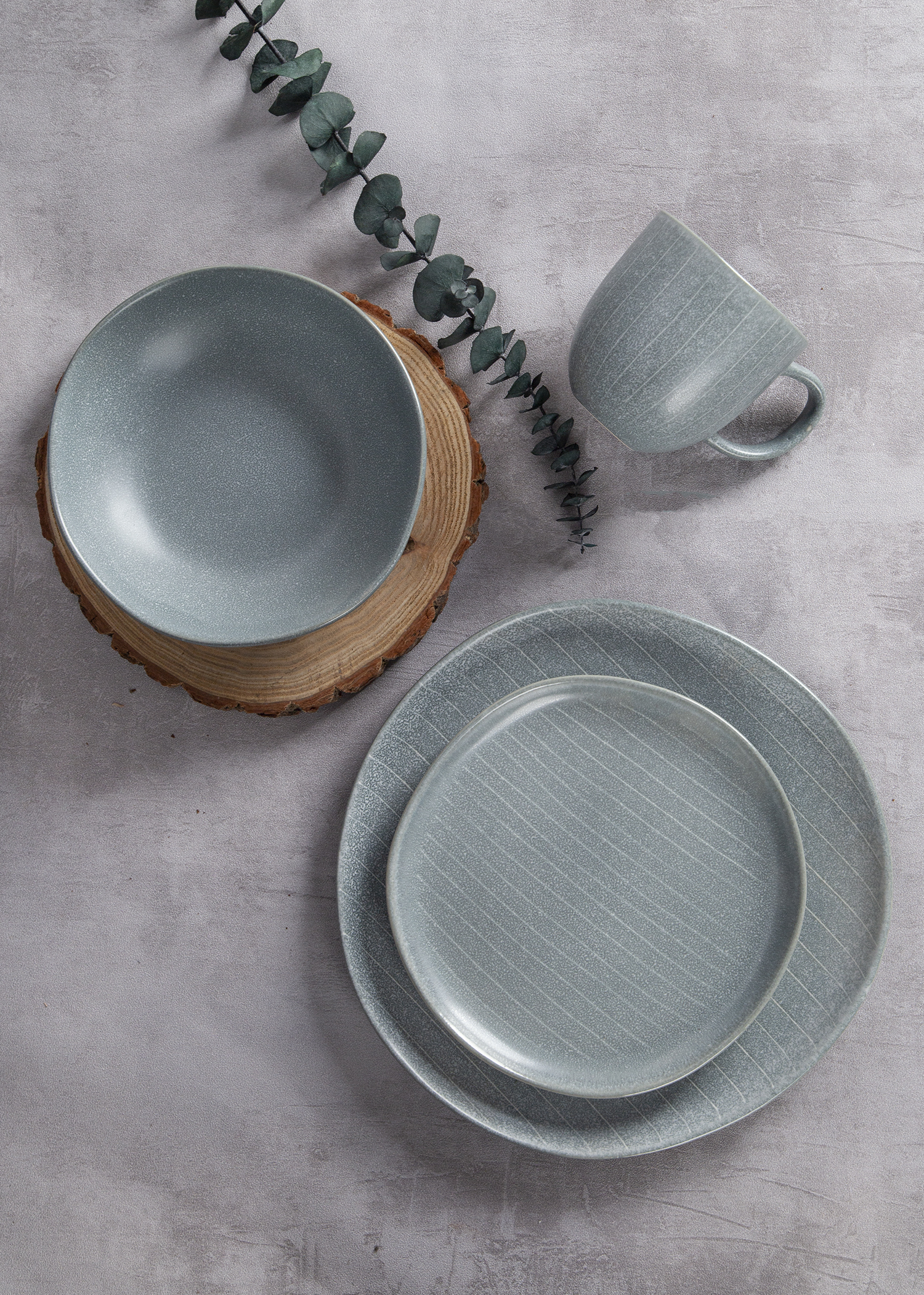 CHANGSHA HAPPY GO Embossed Stripe Reactive Stoneware Set |happygodinnerware.com