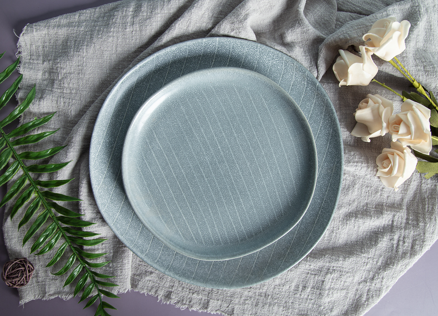 CHANGSHA HAPPY GO Embossed Stripe Reactive Stoneware Set |happygodinnerware.com