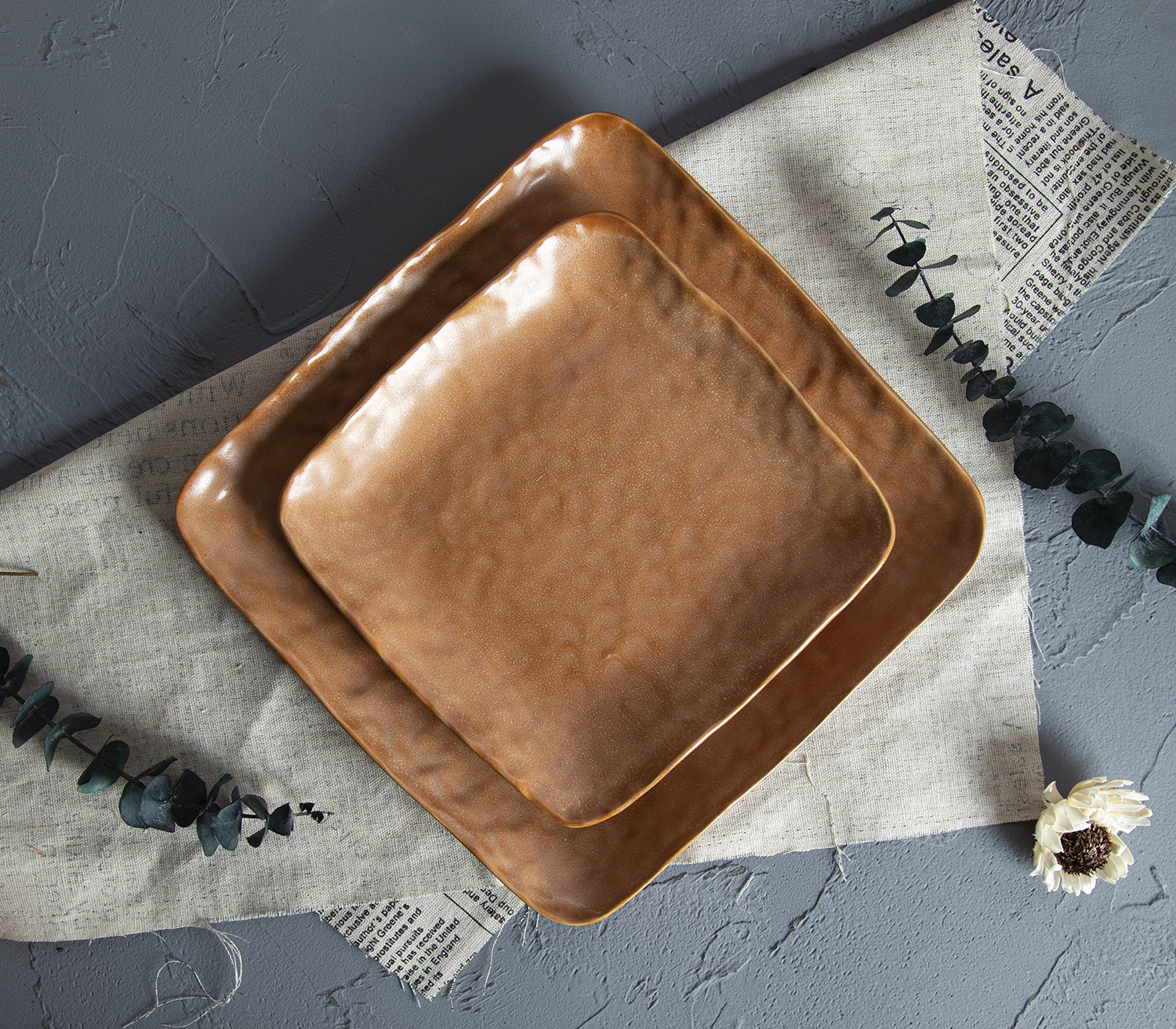 CHANGSHA HAPPY GO Embossed Amber Irregular Stoneware |happygodinnerware.com