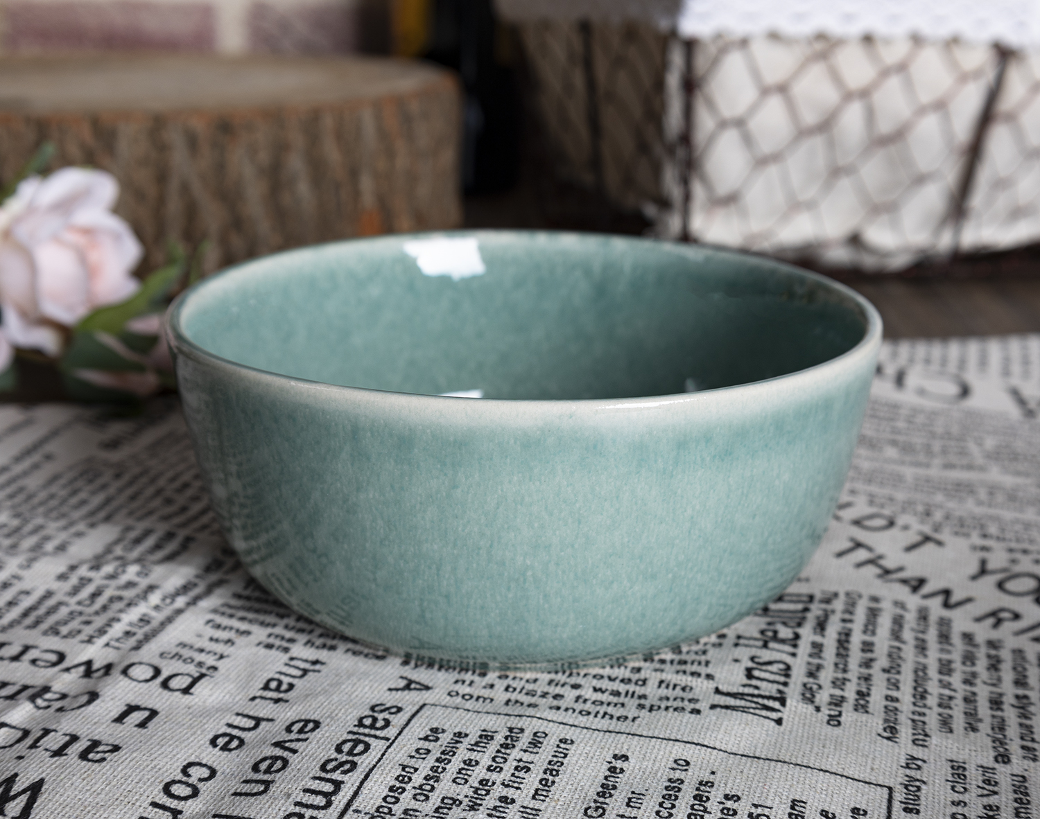 CHANGSHA HAPPY GO Vintage Earth Tone Reactive Glaze Stoneware Dinner Set in Sage and Sand Beige with Antique Appeal |happygodinnerware.com
