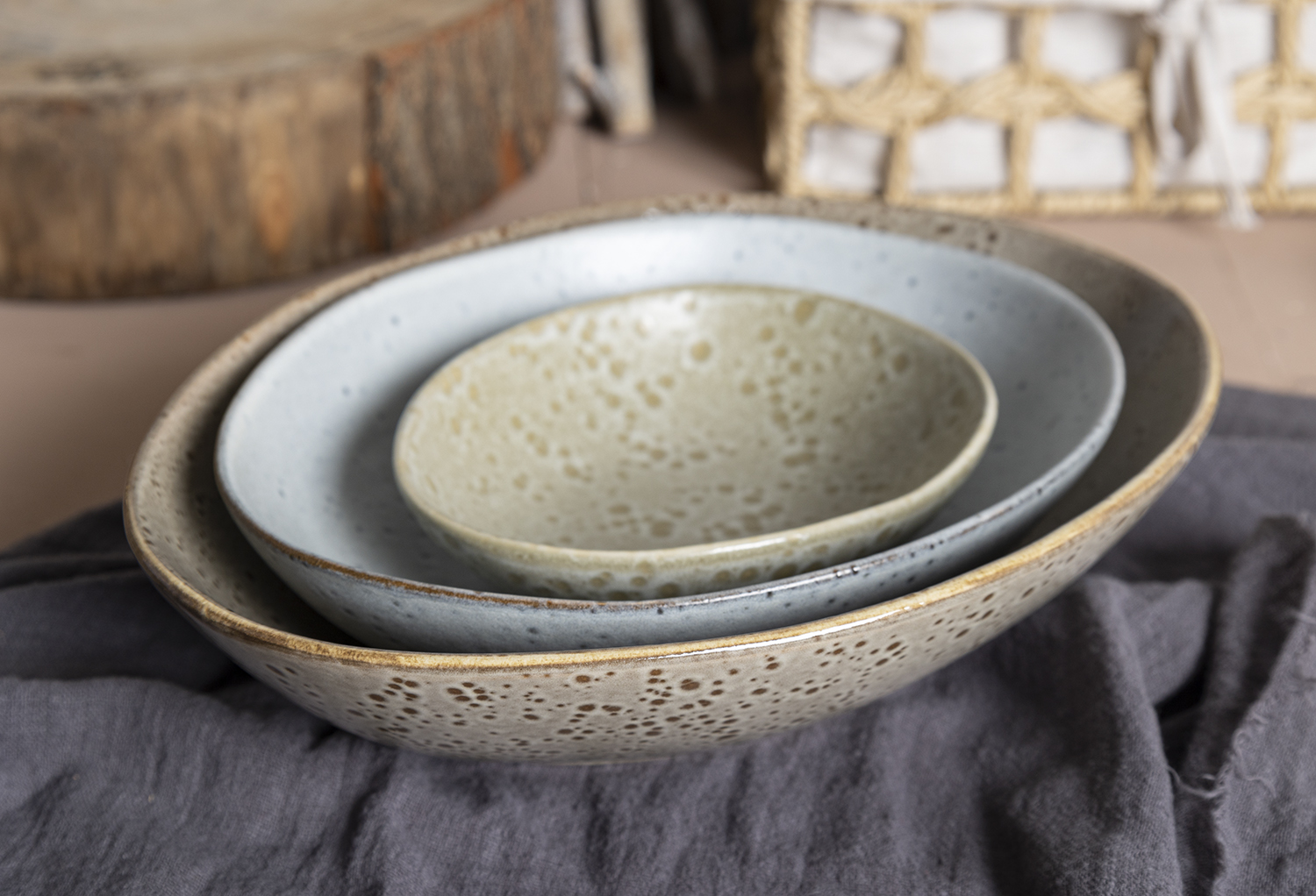 CHANGSHA HAPPY GO Stoneware Dinner Set in Matcha Green, Blue and Gray Tones with Reactive Matte Glaze Finish  |happygodinnerware.com