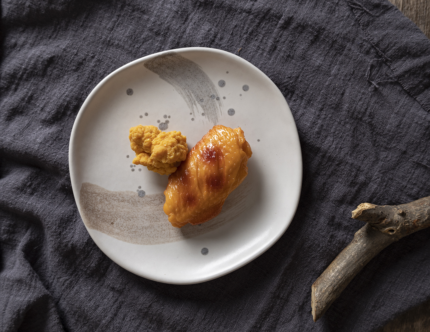 CHANGSHA HAPPY GO Contemporary Gray-Blue Matte Reactive Glaze Stoneware Dinner Set with Subtle Natural Texture |happygodinnerware.com