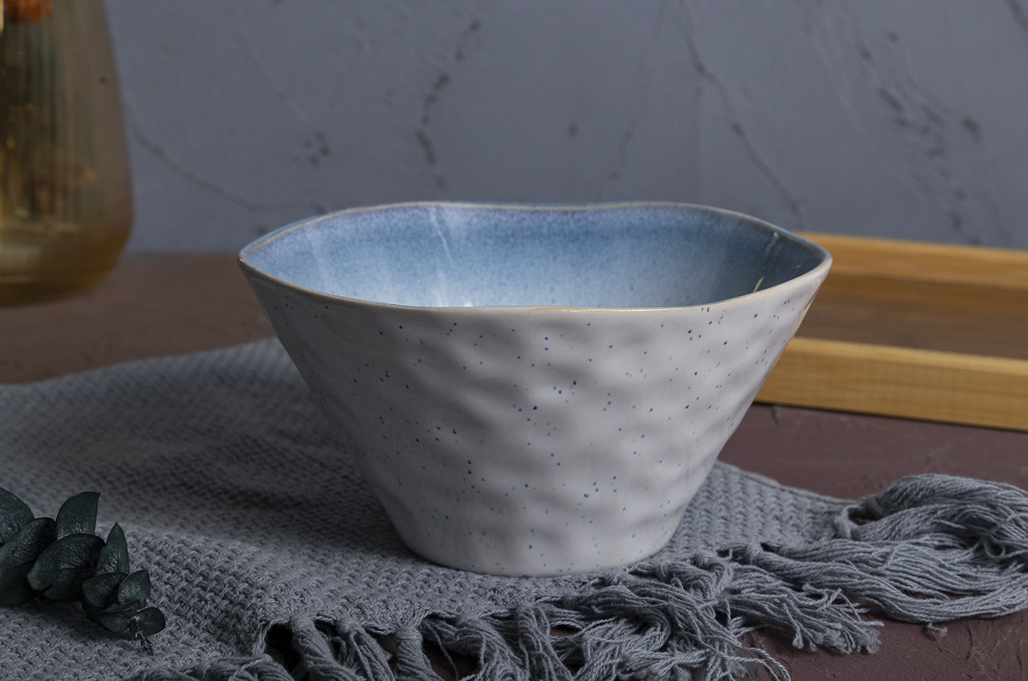 CHANGSHA HAPPY GO Reactive Glaze Hammered Stoneware Tea and Dinner Set with Ocean Blue Interior and Serving Tray |happygodinnerware.com