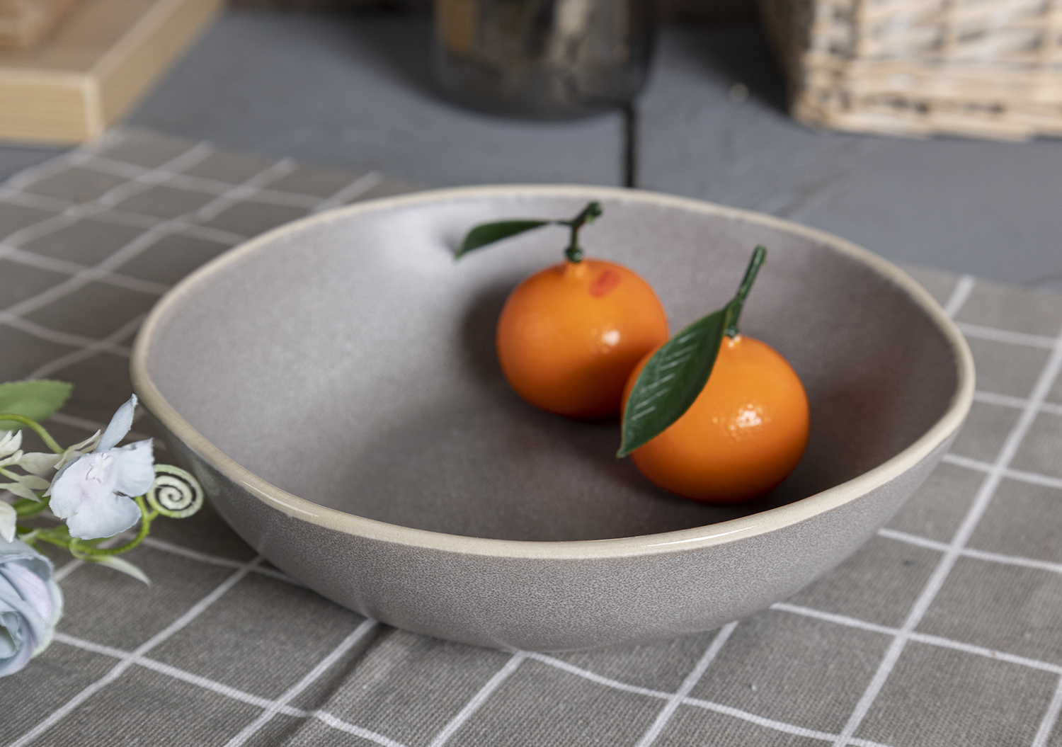 CHANGSHA HAPPY GO Nordic Rustic Reactive Glaze Stoneware Tableware Set with Speckled Matte Surface  |happygodinnerware.com