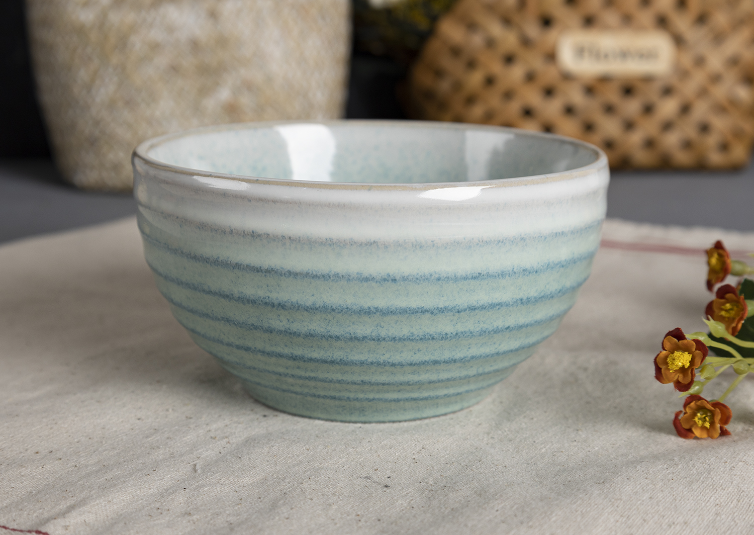 CHANGSHA HAPPY GO  Fresh Light Blue Reactive Glaze Stoneware Dinner Set with Spiral Patterns  |happygodinnerware.com