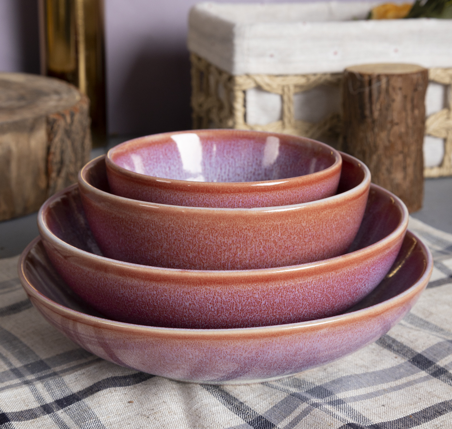 CHANGSHA HAPPY GO  Gradient Multi-Color Reactive Glaze Stoneware Dinner Set with Artistic Finish  |happygodinnerware.com