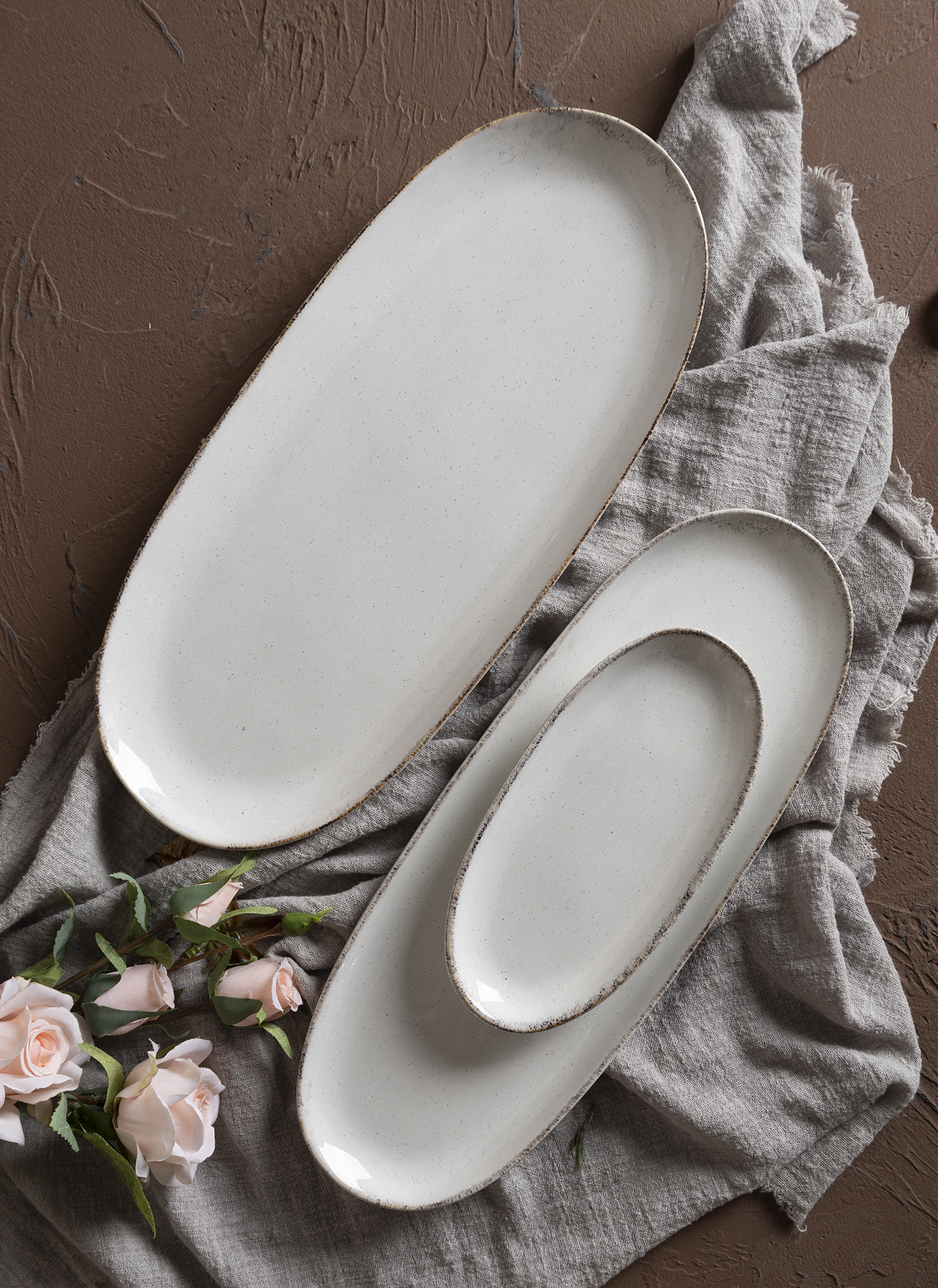 CHANGSHA HAPPY GO  Nordic Style Mixed Reactive Glaze Stoneware Dinner Set with Elegant Color Combinations  |happygodinnerware.com