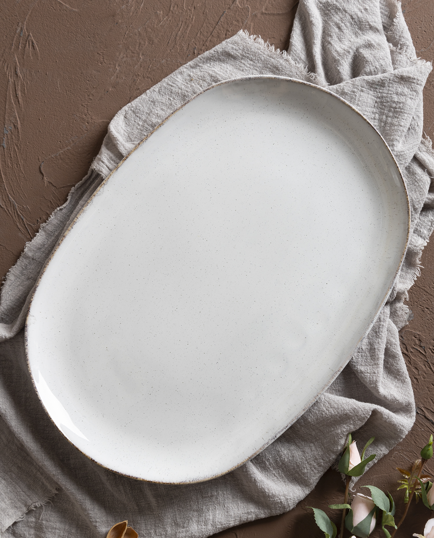 CHANGSHA HAPPY GO  Nordic Style Mixed Reactive Glaze Stoneware Dinner Set with Elegant Color Combinations  |happygodinnerware.com