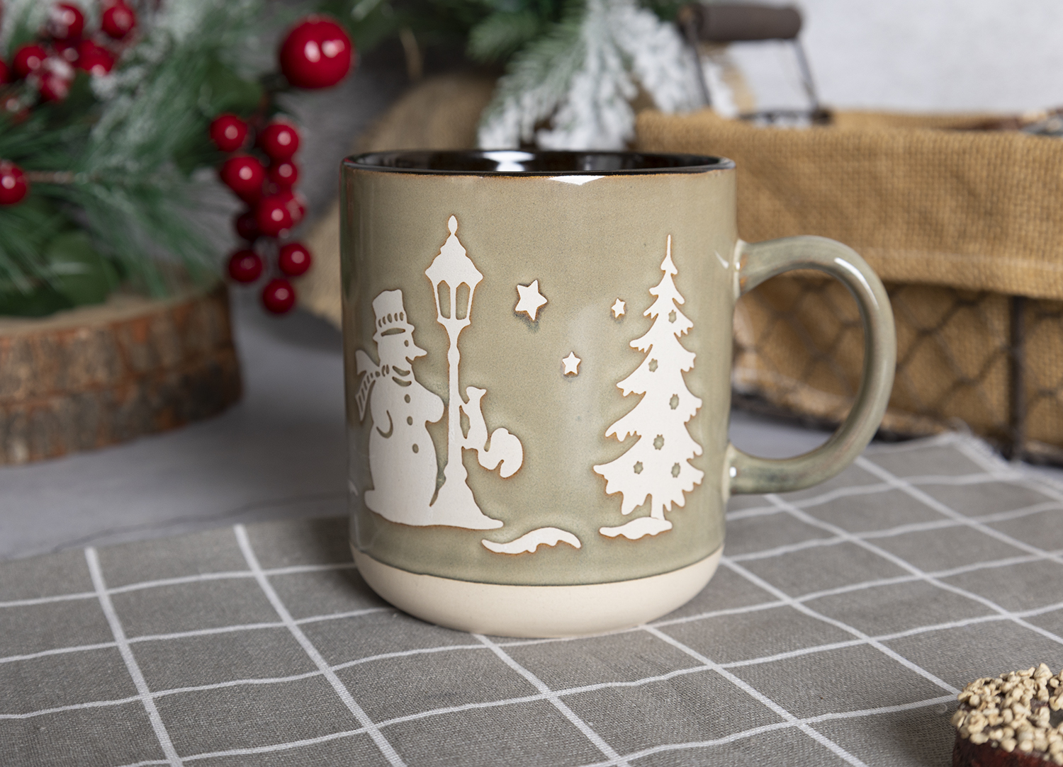 CHANGSHA HAPPY GO  Light Blue Patchwork Reactive Glaze Stoneware Dinner Set with Artistic Stripes  |happygodinnerware.com