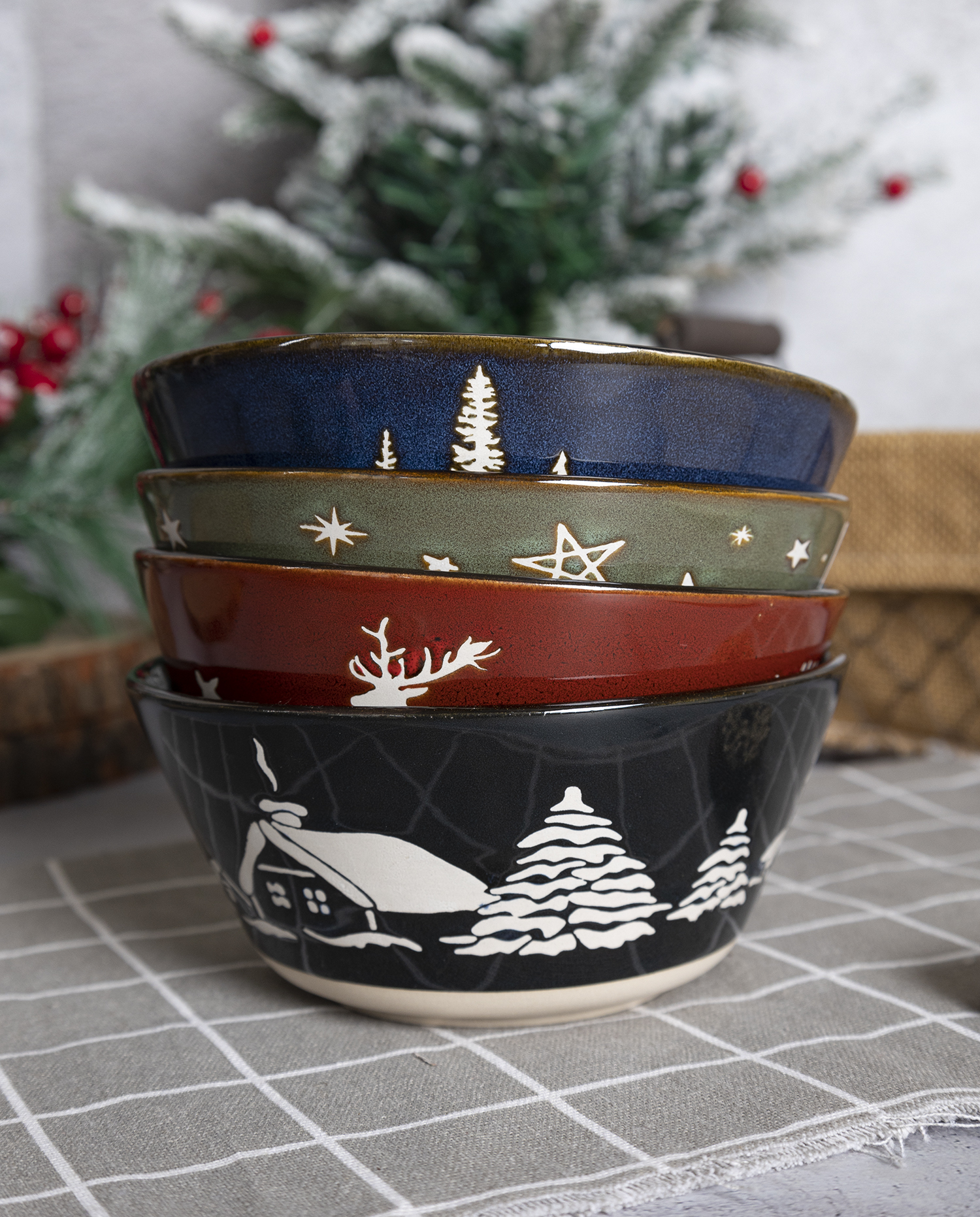 CHANGSHA HAPPY GO  Light Blue Patchwork Reactive Glaze Stoneware Dinner Set with Artistic Stripes  |happygodinnerware.com