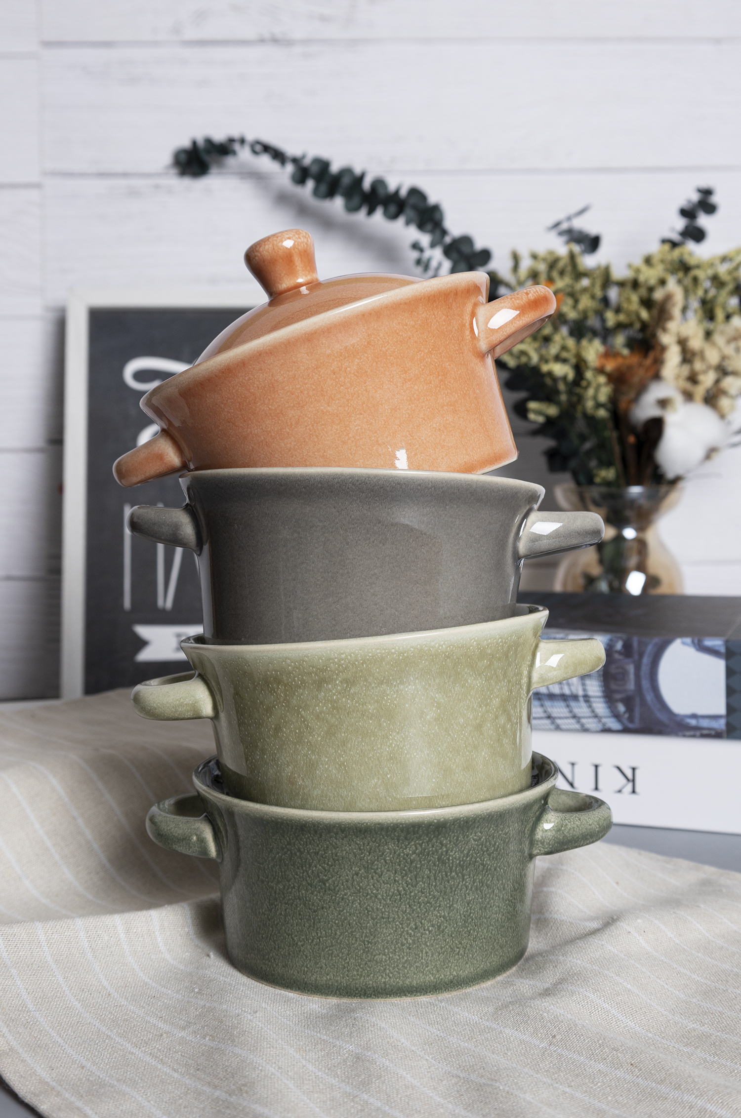 CHANGSHA HAPPY GO  Vintage Style Reactive Glaze Stoneware Mini Casserole Pot Set with Lids |Dopamine Series Ceramics  |happygodinnerware.com