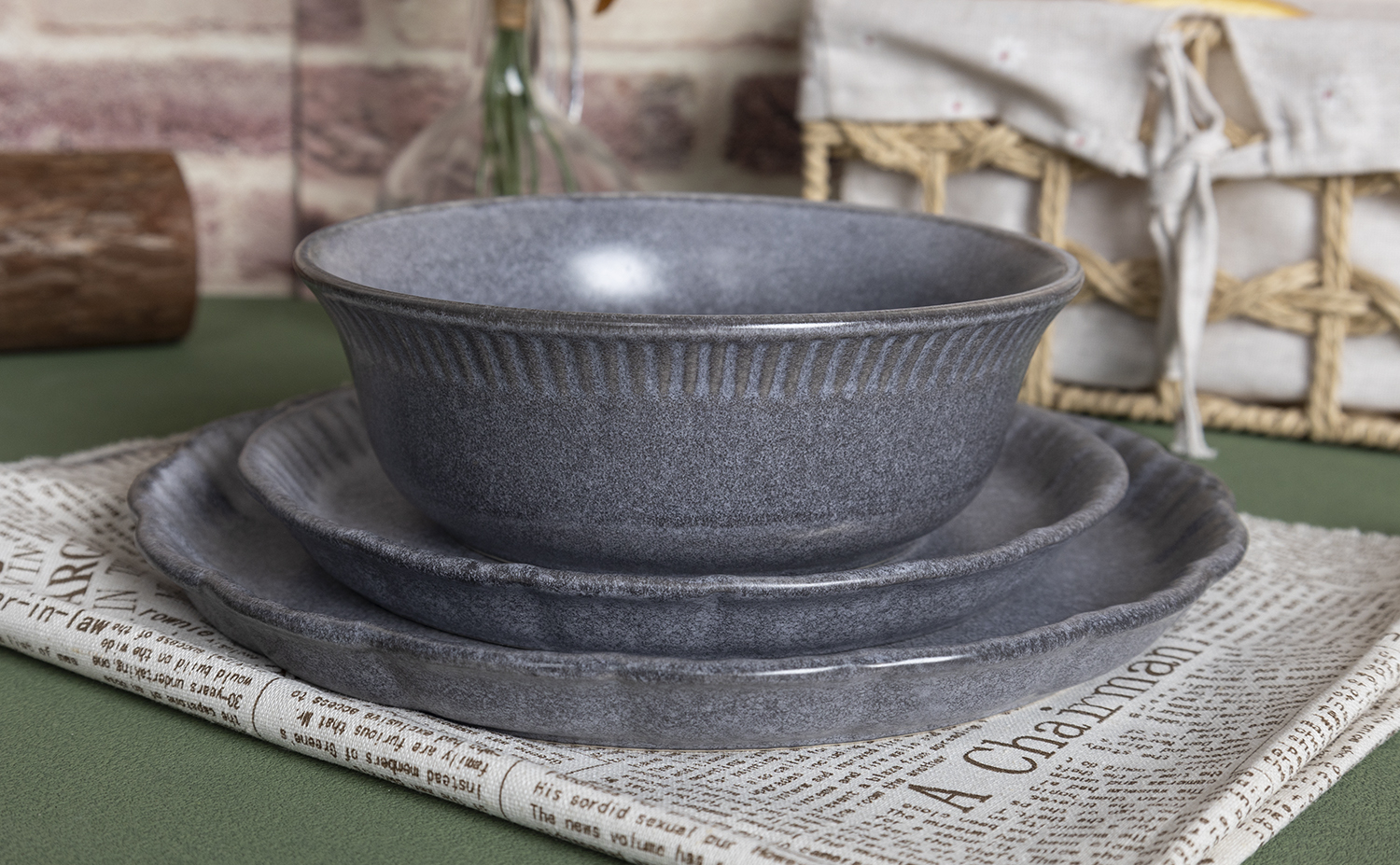 CHANGSHA HAPPY GO  Nordic Embossed Wave Reactive Glaze Stoneware Dinner Set in Soft Neutral Colors  |happygodinnerware.com