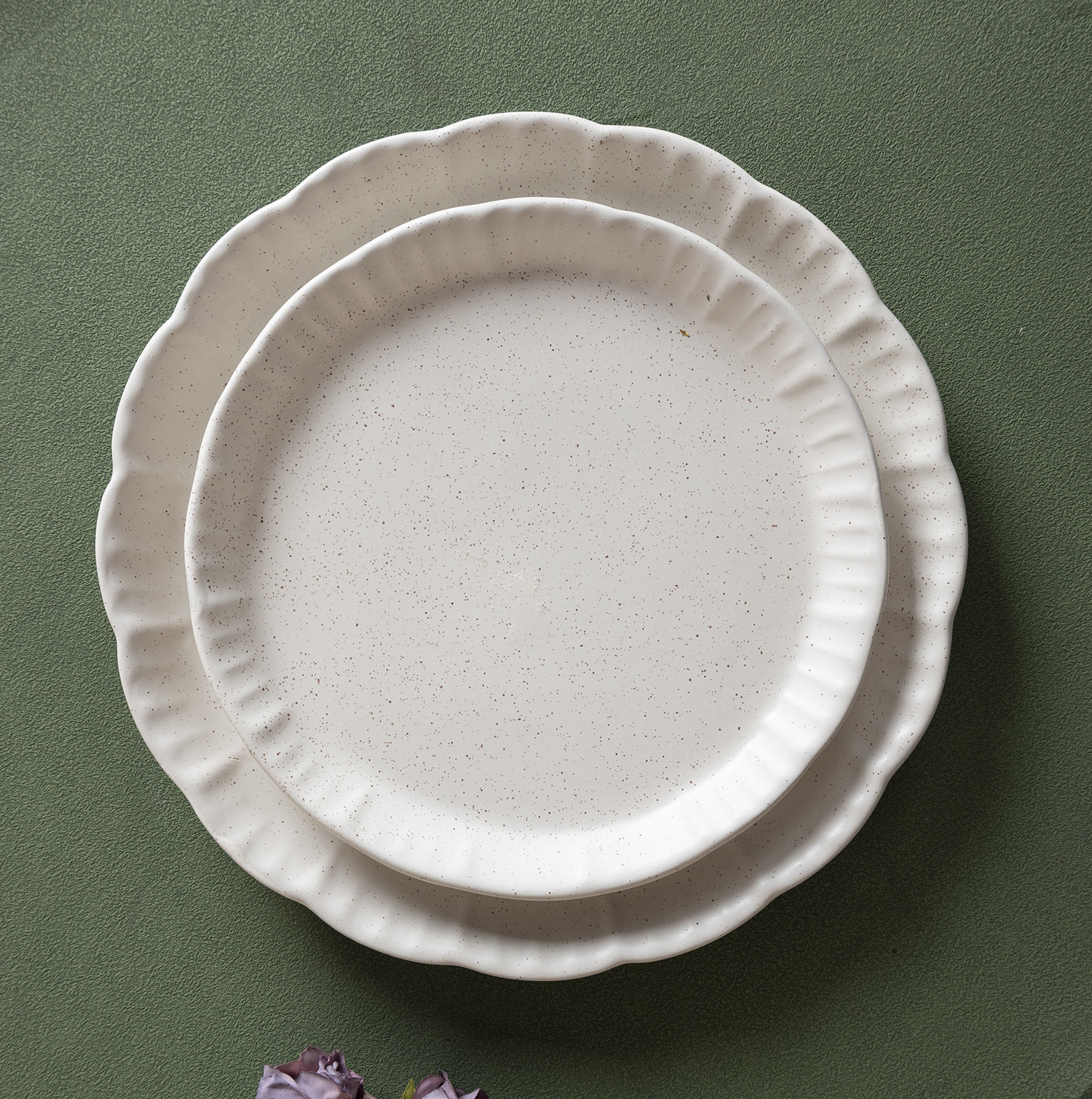 CHANGSHA HAPPY GO  Nordic Embossed Wave Reactive Glaze Stoneware Dinner Set in Soft Neutral Colors  |happygodinnerware.com