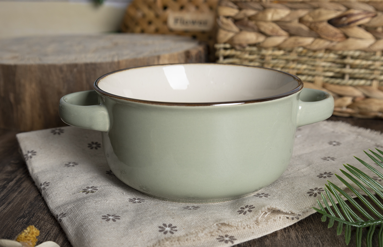 CHANGSHA HAPPY GO Vintage Style Ceramic Soup Bowls with Handles – Color Glazed Stoneware for Home & Restaurant|happygodinnerware.com
