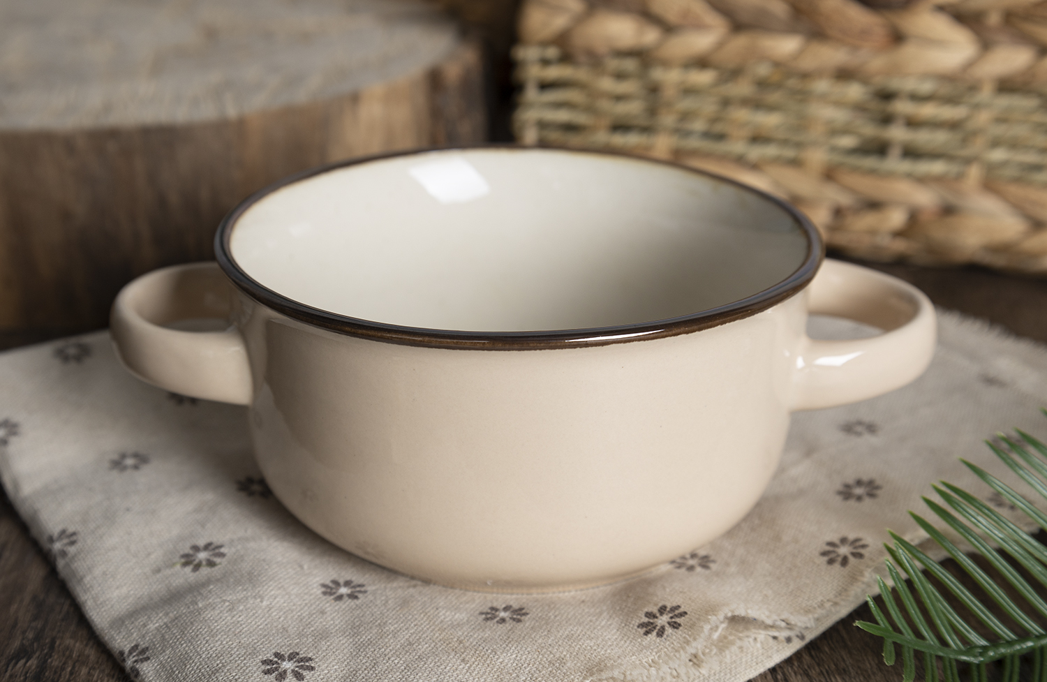 CHANGSHA HAPPY GO Vintage Style Ceramic Soup Bowls with Handles – Color Glazed Stoneware for Home & Restaurant|happygodinnerware.com