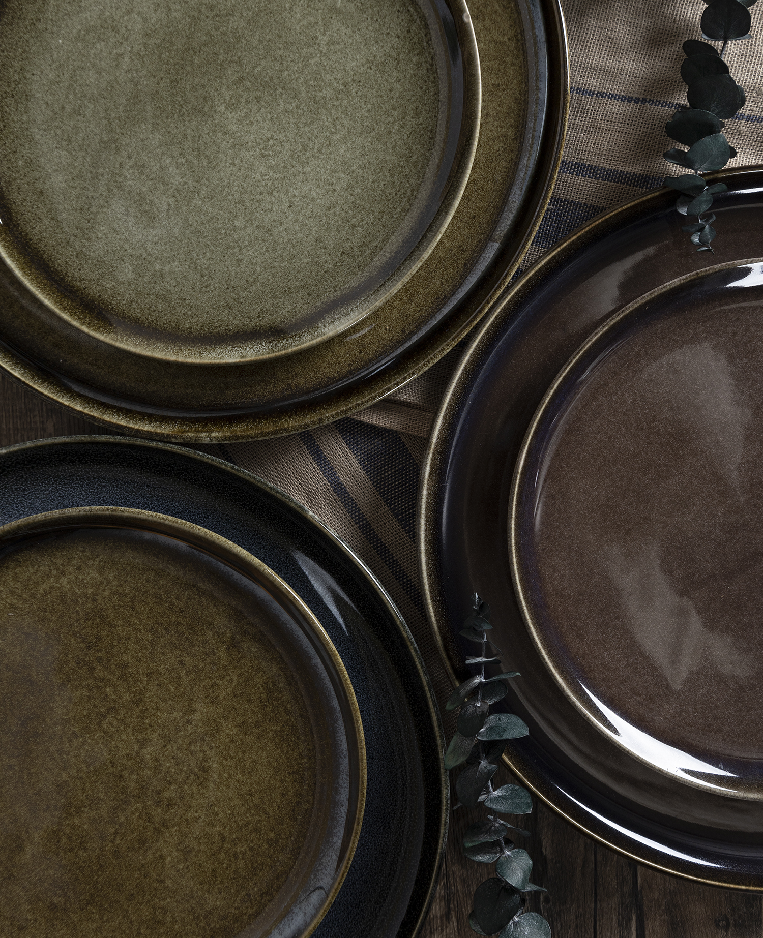 CHANGSHA HAPPY GO Reactive Glaze Stoneware Dinnerware Set – Deep Earth Tones Plates, Bowls & Mugs for Rustic Dining|happygodinnerware.com