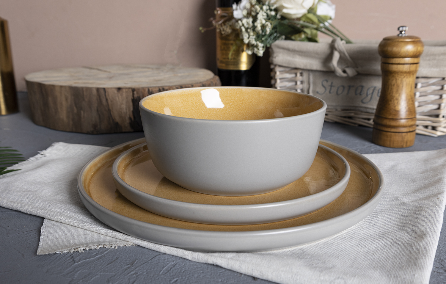 CHANGSHA HAPPY GO Colorful Reactive Glaze Stoneware Dinnerware Set – Modern Contrast Interior Plates, Bowls & Mugs|happygodinnerware.com