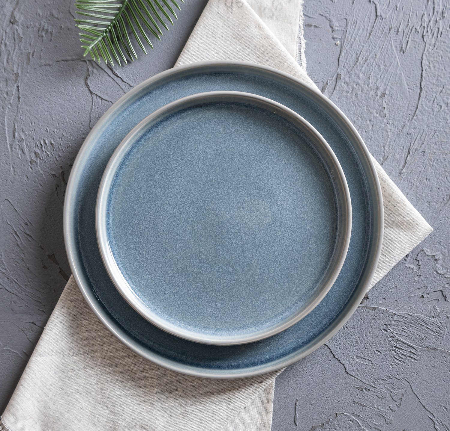 CHANGSHA HAPPY GO Colorful Reactive Glaze Stoneware Dinnerware Set – Modern Contrast Interior Plates, Bowls & Mugs|happygodinnerware.com