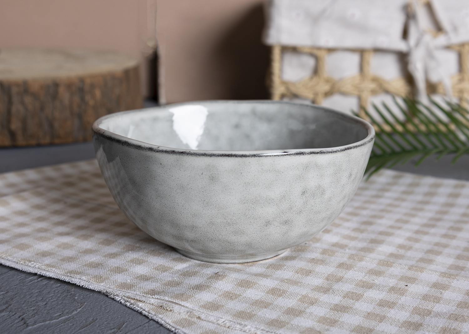 CHANGSHA HAPPY GO Handcrafted Look Stoneware Dinnerware Set – Matte Reactive Glaze Plates, Bowls & Mugs in Neutral Tones|happygodinnerware.com