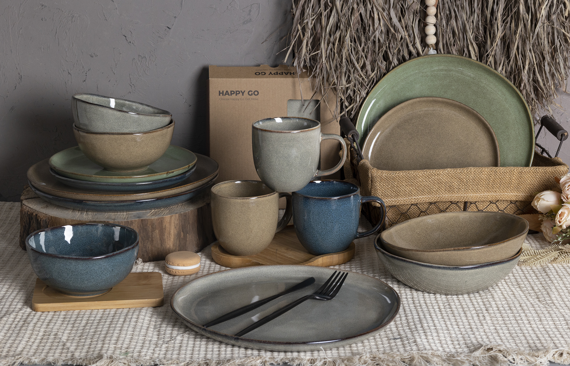 CHANGSHA HAPPY GO Reactive Glaze Stoneware Dinnerware Set – Mixed Earth Tone Plates, Bowls & Mugs with Gift Packaging|happygodinnerware.com