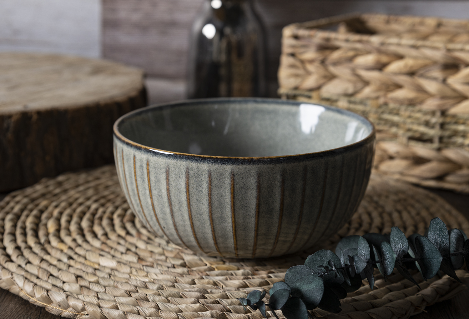 CHANGSHA HAPPY GO Textured Stoneware Dinnerware Set – Embossed Patterns with Reactive Glaze Plates, Bowls & Mugs for Rustic Dining|happygodinnerware.com